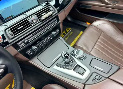 2013 BMW M5 photo 16