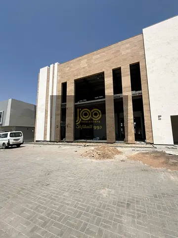 الكهرباء200/يتميز بموقع استراتيجي على شارع رئيسي يضمن سهولة الوصول لجميع لانشطة
