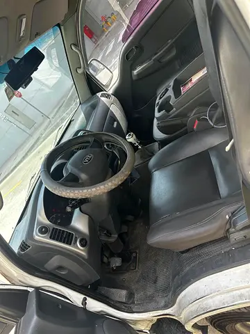 صورة 5 لـ 2014 KIA BONGO