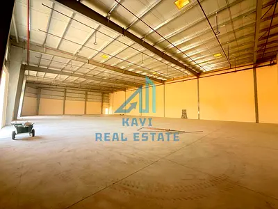 Brand new warehouse and good location