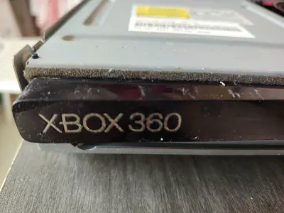 Xbox 360 full console with kinect with 250GB drive for parts