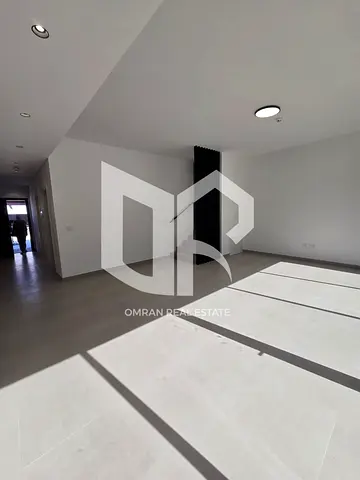 🏡 3-Kwarto na Villa na Ipinagbibili sa Masar - Handa nang Tingnan at Maaring Pag-usapan – Kaya | S