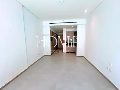 MODERN STUDIO | HUGE SIZE | LUXURY LIVING