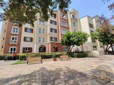 SPACIOUS ONE BEDROOM | BALCONY | READY TO MOVE | FAMILY FRIENDLY
