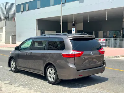 صورة 3 لـ 2016 Toyota SIENNA