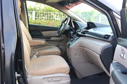 2014 Honda ODYSSEY photo 10