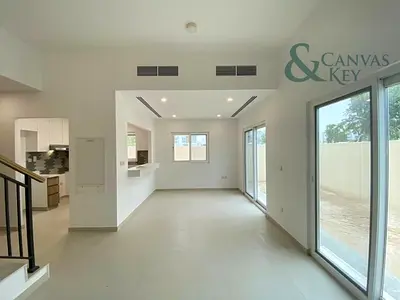 BRIGHT & SPACIOUS 4 BEDROOM + MAID | CORNER UNIT