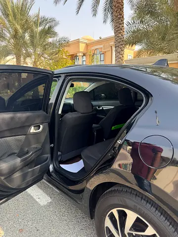 2015 Honda CIVIC — фото 9