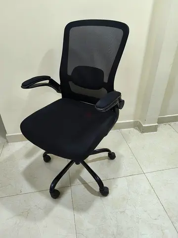 BIFMA Certified High Back Mesh Office Chair — Barely Used, Nearly New