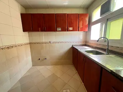 Near safari mall 1bhk just in 26k family building prime location