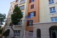 MULTIPLE OPTIONS AVAILABLE | CLOSE TO METRO |LARGE U TYPE