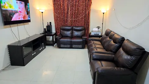 DANUBE  3+2+1 seater recliner set — in very good condition.