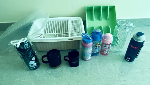 Assorted kitchen accessories: water bottles, mugs, dish rack and more - set