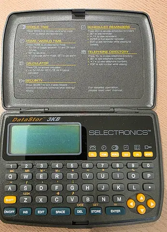 Selectronics DataStor 3KB pocket organizer, 1990s