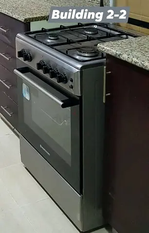 Used freestanding gas cooker with oven - good working condition