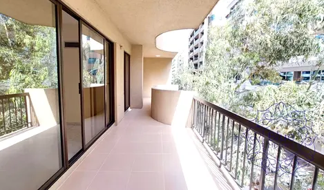 Prime Location | Large Size Unit 1 BHK & Big Balcony | Near To Metro