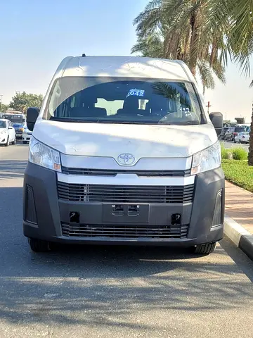 Toyota Hiace GLX 2026 GCC Specs