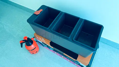 Triple Modular Planter Box with 3 Removable Pots