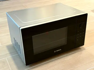 Bosch Serie 6 Microwave Oven – Excellent Condition