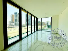 Corner 2BR Apartment | Downtown City View | Balcony