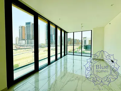 Corner 2BR Apartment | Downtown City View | Balcony