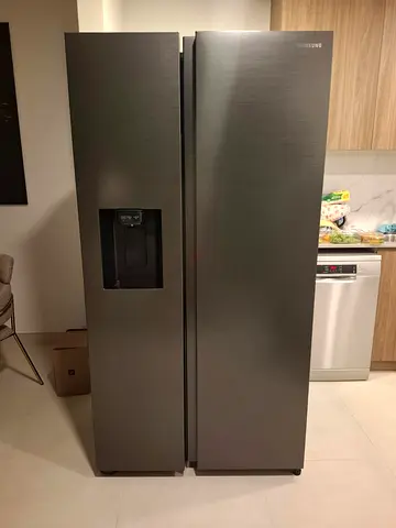 Samsung Side-by-Side Refrigerator with Water Dispenser - 2-Door, Grey Stainless