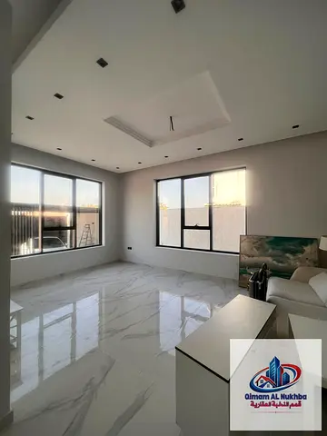 Second tenant – Very large space – Luxurious finishes – Special price – Flexible payment options