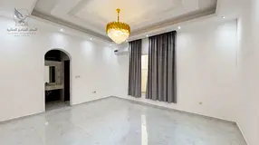 A great opportunity to live in a spacious and well-maintained villa in Al Yasmeen, with second occup