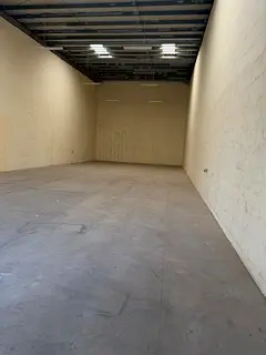 3100 sq ft Commercial warehouse at DIP Rent 215 k