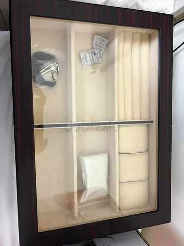 Wooden jewelry display box with glass top — 12-slot organizer
