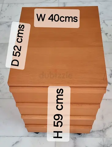 Side office table with wheels