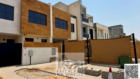 قطعة أرض لبناء منزل تاون هاوس | ١٧٢٢ قدم مربع | موقف سيارات خارجي بطول ١٠ أمتار | تم إعداد الرسومات والتخطيط العمراني | اشترِ وابدأ البناء
