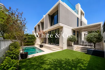 Upgraded 3BR | Private Pool | Club Villas