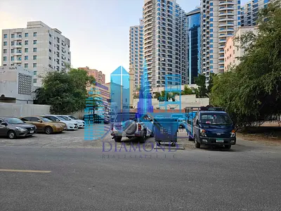 للبيع ارض سكني / استثماري  في موقع مميزجدا في وسط مدينة عجمان