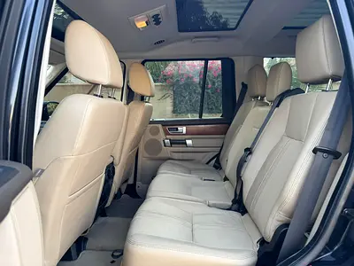 2016 LAND Rover LR4 photo 10