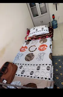 One bedspace 600 aed available for rent in horse roundabout ummalquwain