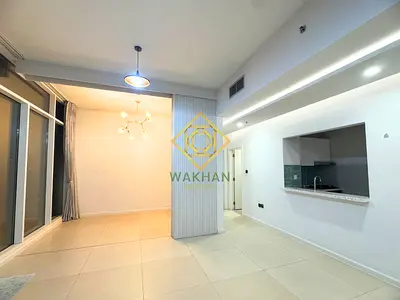 Spacious 1BR + Study | Multiple Chqs | 2 Parkings