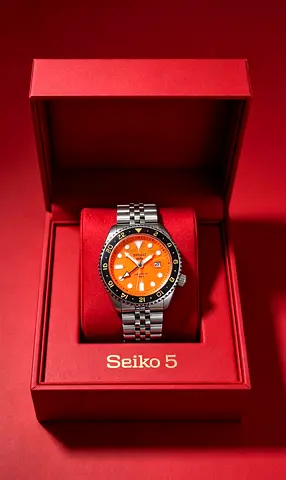 Seiko 5 GMT Automatic Master Quality Watch