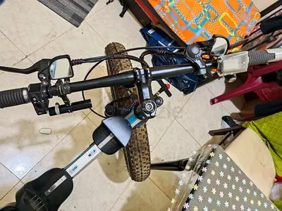 Blue Fat-Tire Mountain Bike Battery operated and Manual - Good Working Condition..
