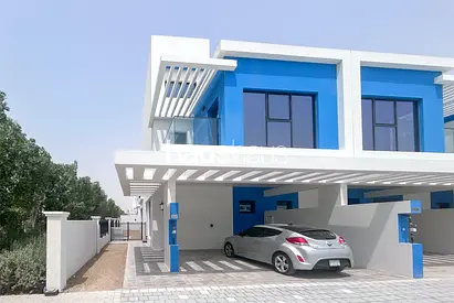 True Corner Plot | Landscaped | Kitchen Appliances