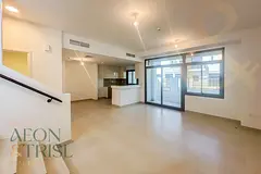 Reem TownHouse 3 Bedrooms+M. Vacant Near Community