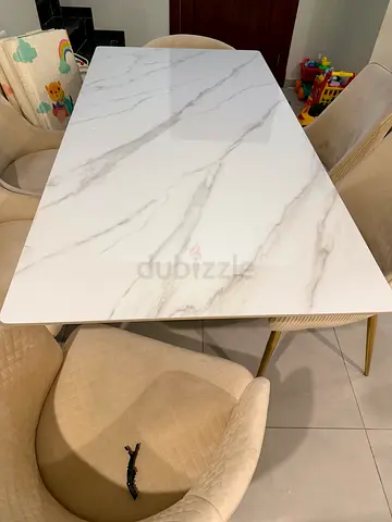 White Marble-Effect Dining Table with 4 Beige Chairs - Good Condition