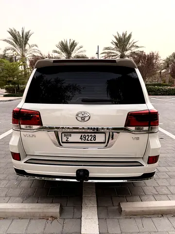 2011 Toyota LAND CRUISER 照片 3