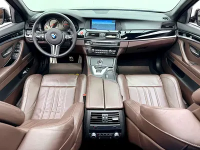 2013 BMW M5 photo 13