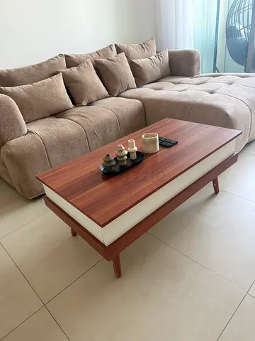 Lift-Top Coffee Table with Hidden Storage – Wood & White