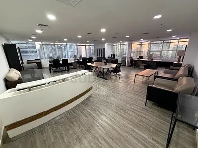 Fully Furnished Office Vacant in Mazaya BB-2 High Floor