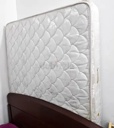 Single/Double Mattress in Good Condition - Clean, Firm