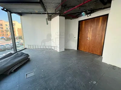 Unfurnished | Bright and Spacious | Semi-Fitted Office