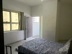 furnished room with balcony in family apartment for couple or executive working ladies