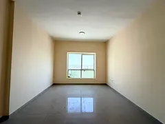 FEW DAYS OFFER 2BHK WITH 2 BATHROOM CLOSED HALL BUILDING FAMILY NEAR TO MEGA MALL 35K